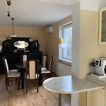 Βίλα Dom Z Ogrodem Blisko Trojmiasta I Kaszub *